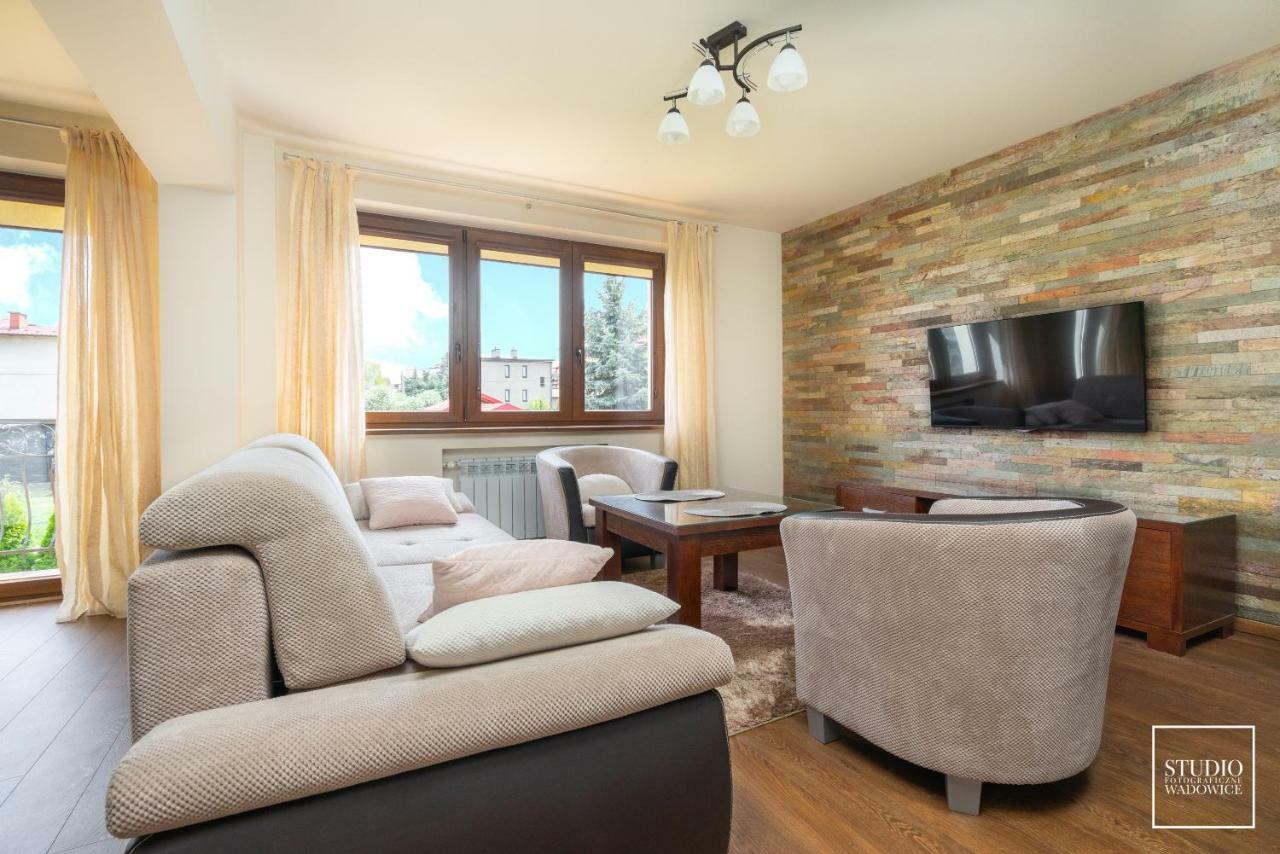 Viktoria Wadowice Apartment Bagian luar foto